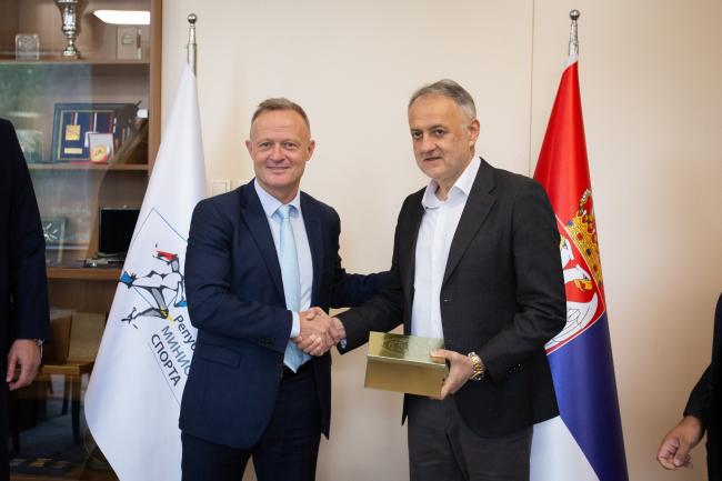 ISF President Laurent Petrynka and Minister Zoran Gajić 