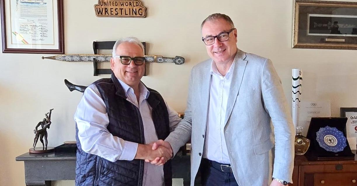 ISF x UWW-1 copy.jpg isf uww lausanne zeljko