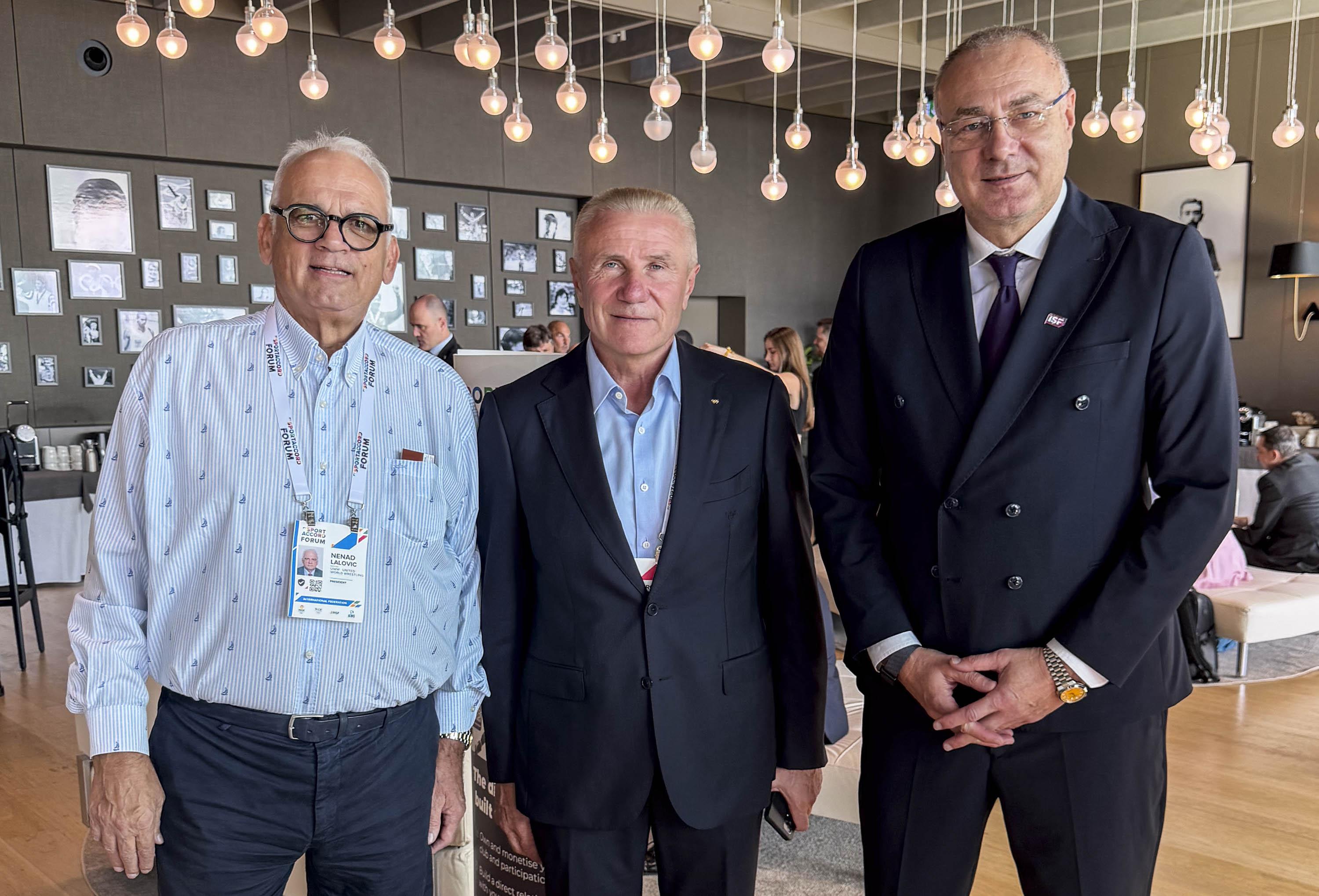 26010-Sport Accord-4.jpg ISF UWW president with Sergey Bubka