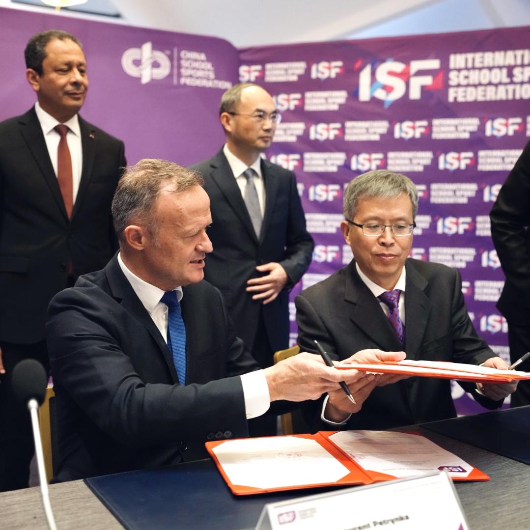 ISF Football World Cup Signing