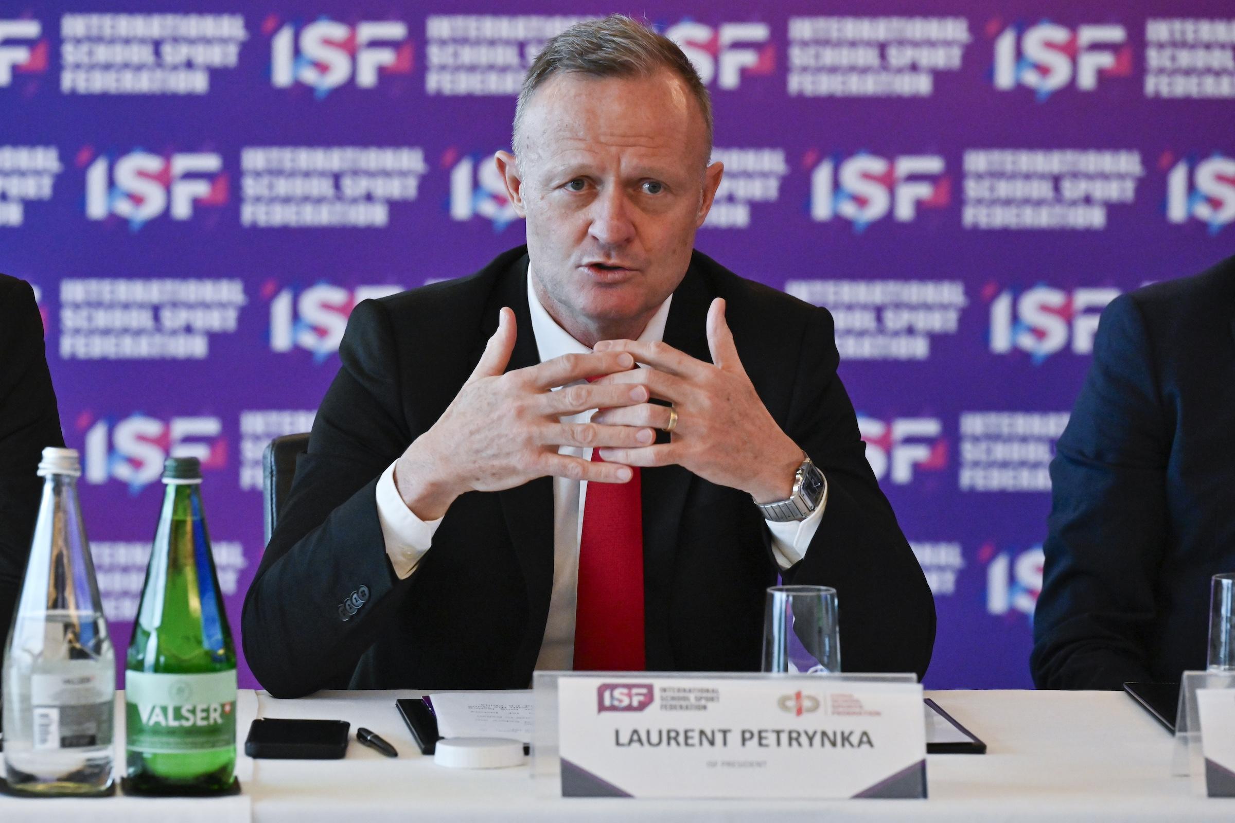 ISF President gives a speech to  China's Vice Minister of Education