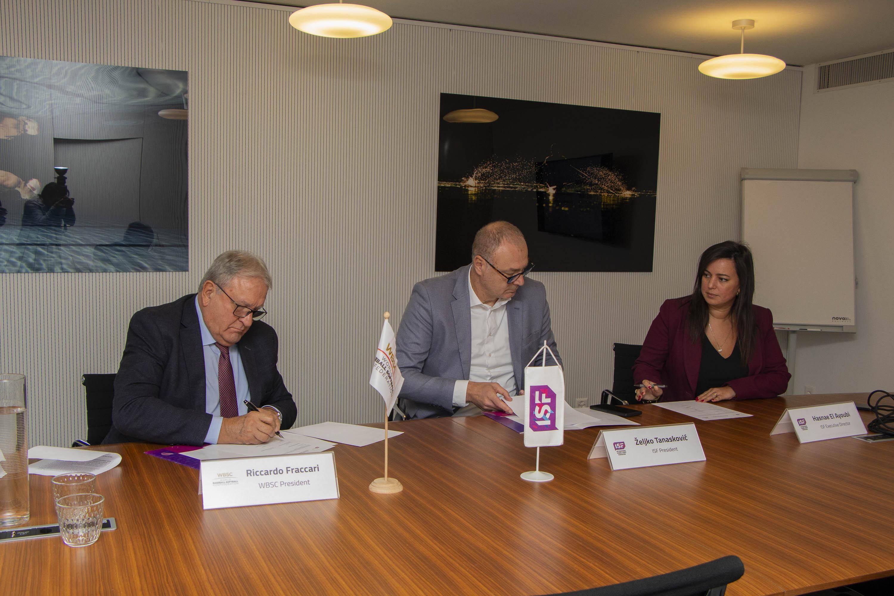 251002_ISF_WBSC-18.jpg ISF WBSC 2025 MOU