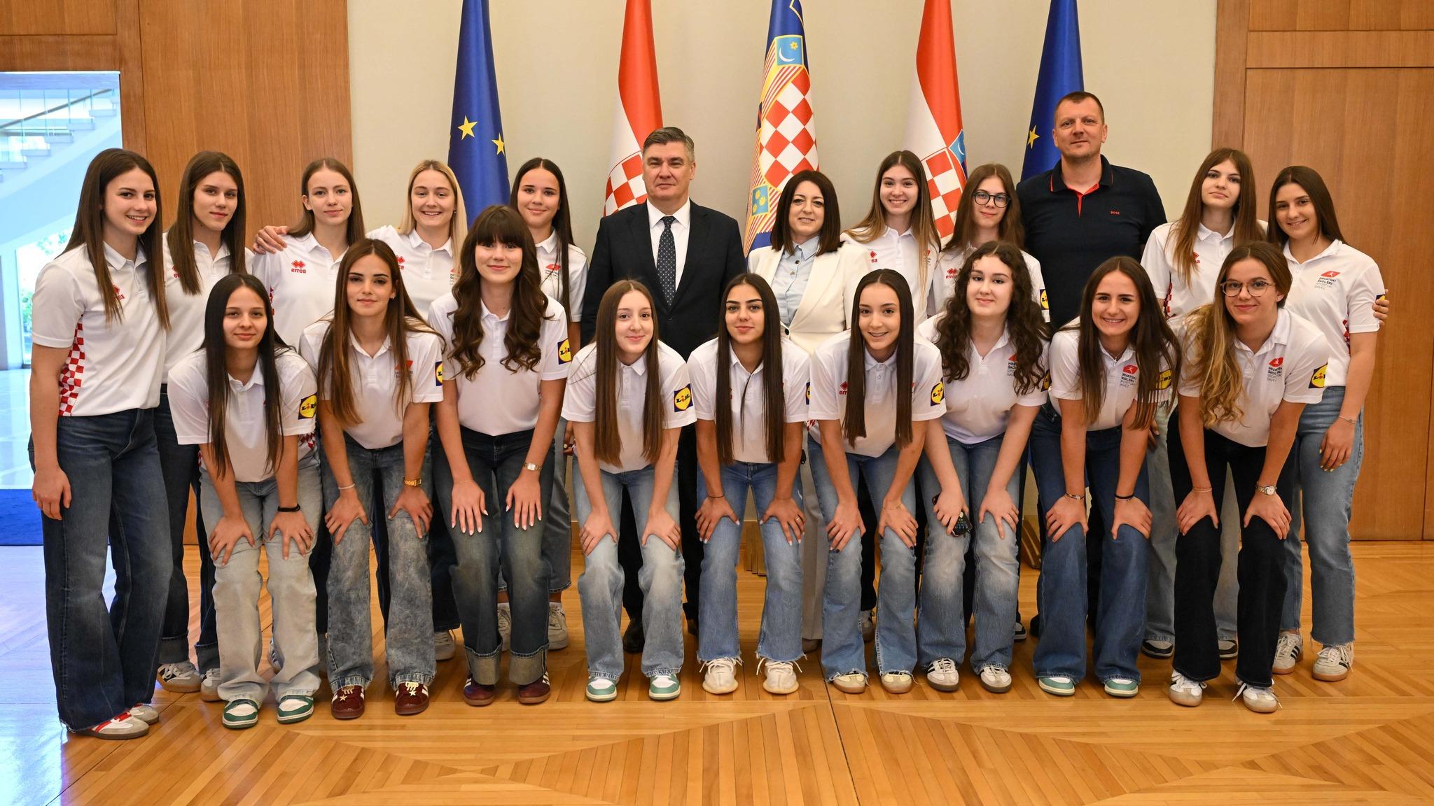 isf handball champion croatia president school federation