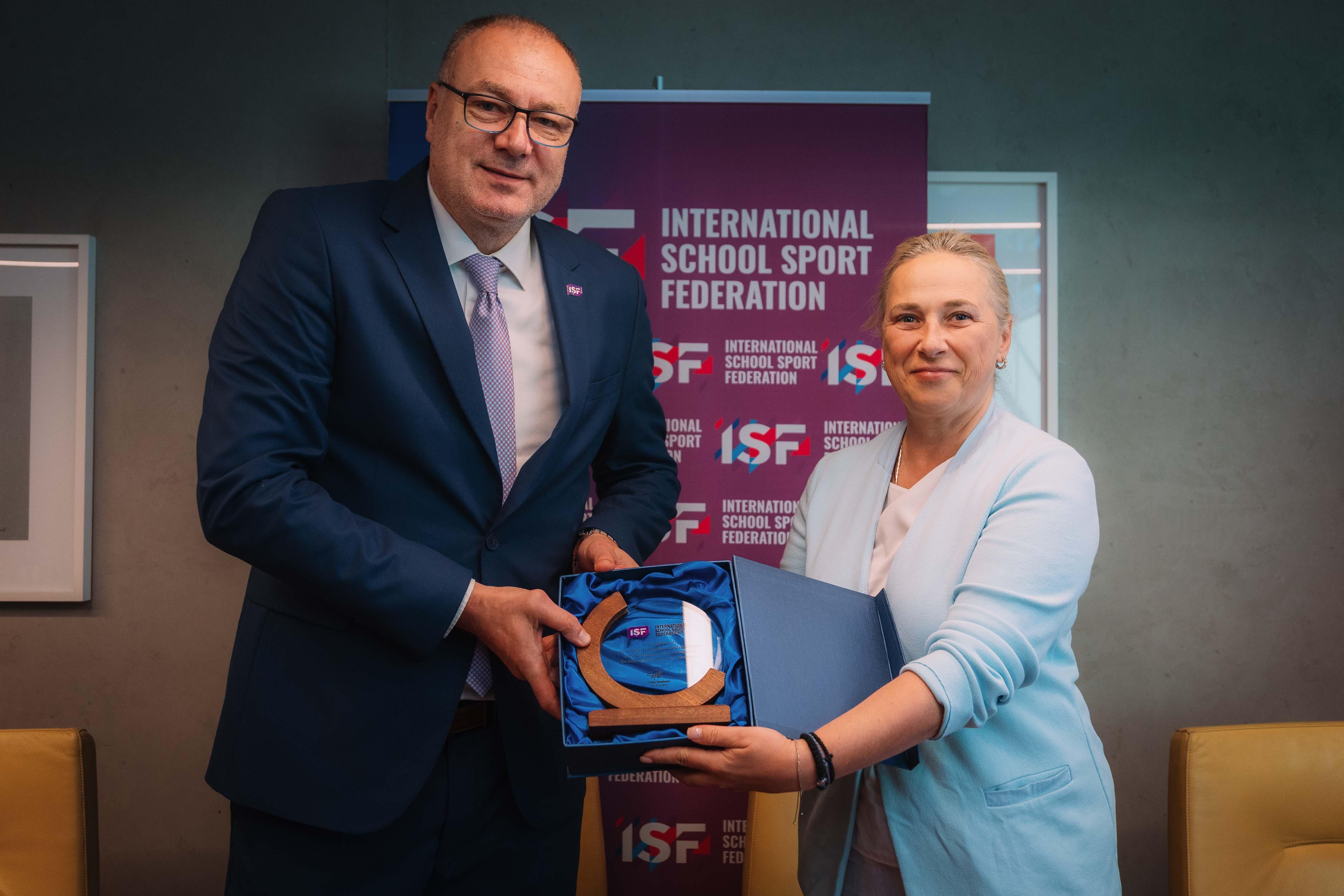 ISF CMAS President MoU Signing Belgrade Serbia
