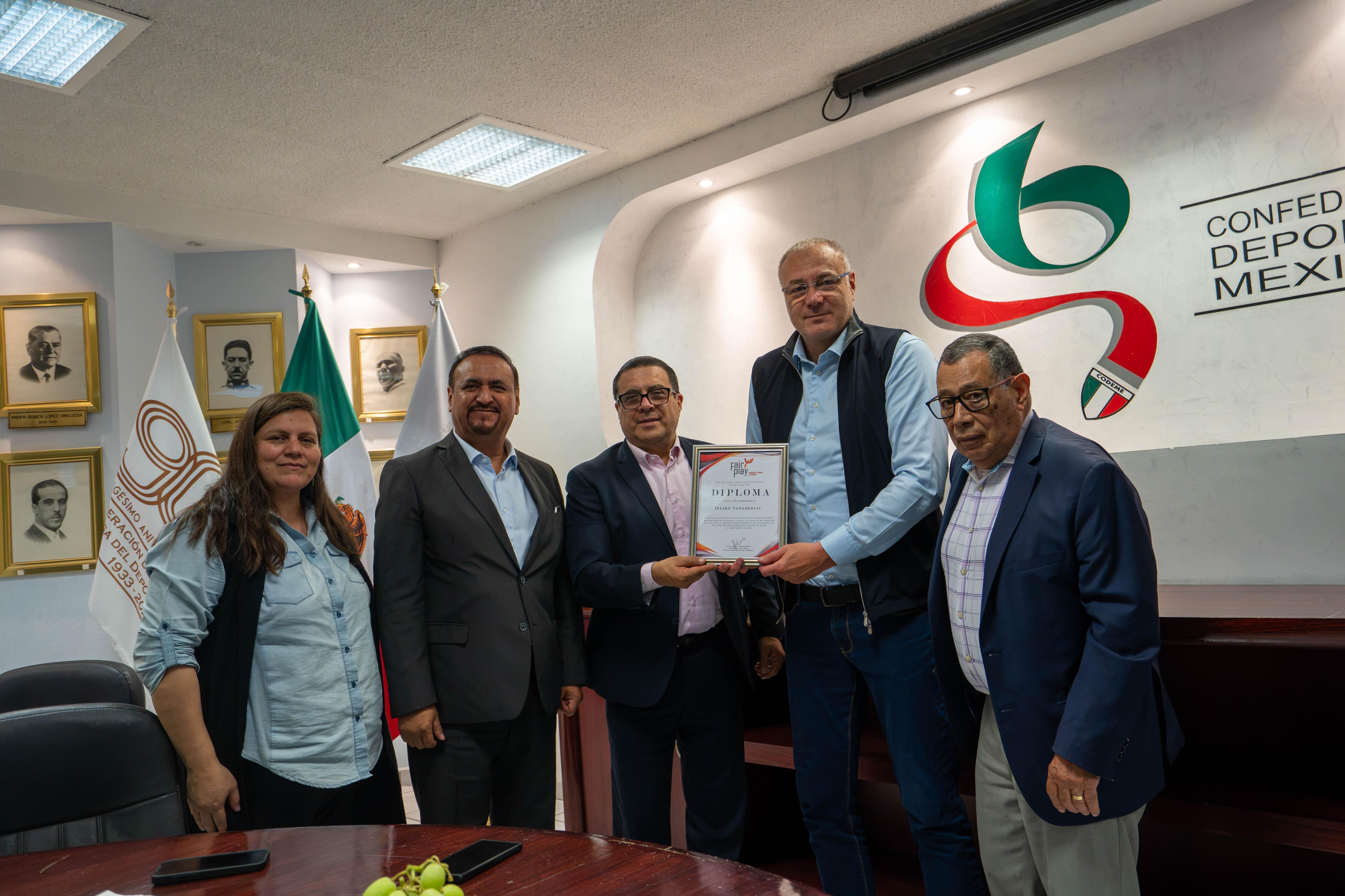 ISF president visit Mexican Sports Confederation (CODEME)