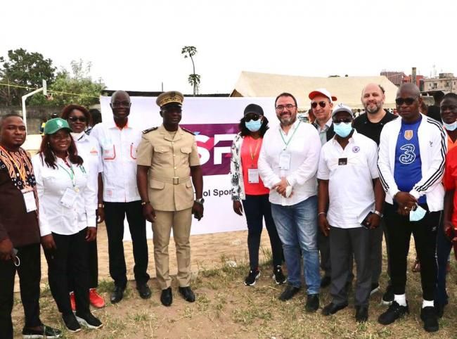 During this visit the ISF delegation had the strong support of the ISF family being joined by representatives from 10 African ISF member countries (Algeria, Benin, Botswana, Burkina Faso, Cameroon, Côte d’Ivoire, Gabon, Niger, Nigeria, and Senegal).  The ISF delegation had the opportunity to meet with Mr Paulin Claude DANHO, Minister for the Promotion of Sports, and the Development of the Sports Economy of the Côte d’Ivoire. The occasion consisted of presenting the ISF Gymnasiade to the Director of Cabinet 